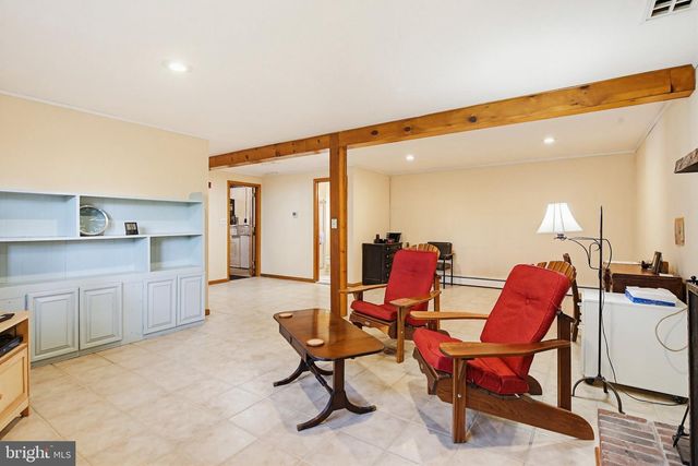 2701 GARRETT RD, White Hall, MD 21161