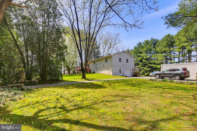 2701 GARRETT RD, White Hall, MD 21161