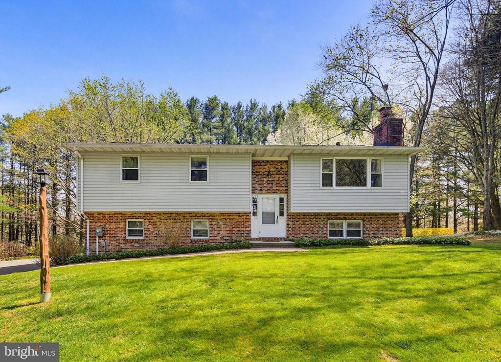 2701 GARRETT RD, White Hall, MD 21161