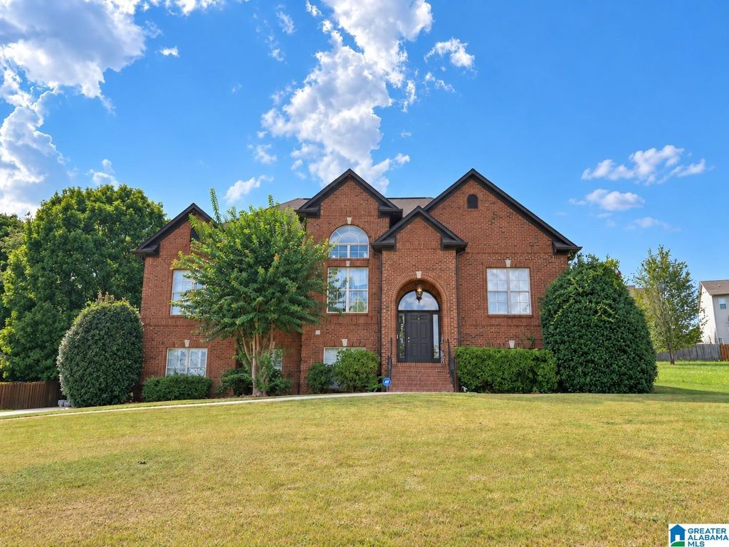 8588 HIGHLANDS TRACE, Trussville, AL 35173