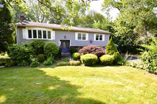 272 Jones Hill Road, West Haven, CT 06516