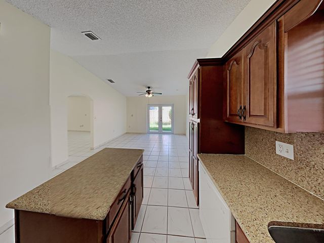 27905 SW 132ND Place, Homestead, FL 33032