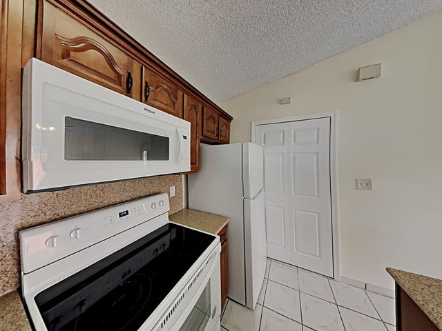 27905 SW 132ND Place, Homestead, FL 33032