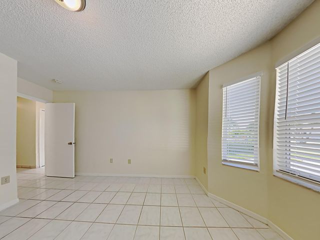 27905 SW 132ND Place, Homestead, FL 33032