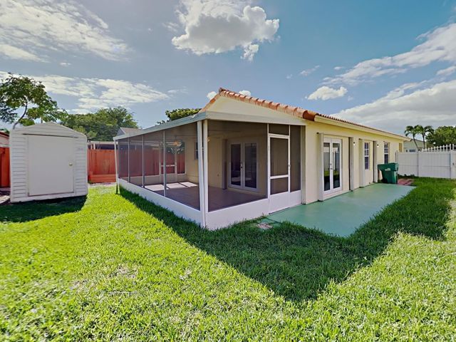 27905 SW 132ND Place, Homestead, FL 33032