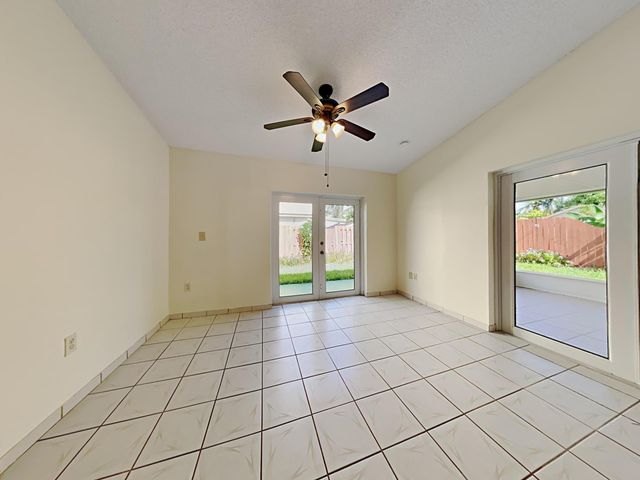 27905 SW 132ND Place, Homestead, FL 33032