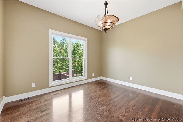 3119 Arbor Ridge Lane, New Albany, IN 47150