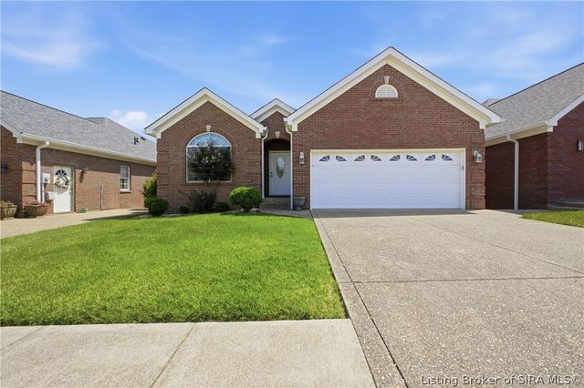 3119 Arbor Ridge Lane, New Albany, IN 47150