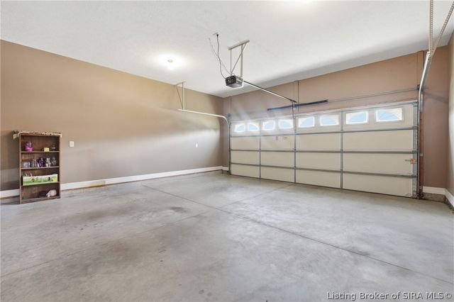 3119 Arbor Ridge Lane, New Albany, IN 47150