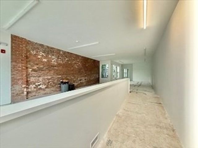 318 Somerville, Somerville, MA 02143