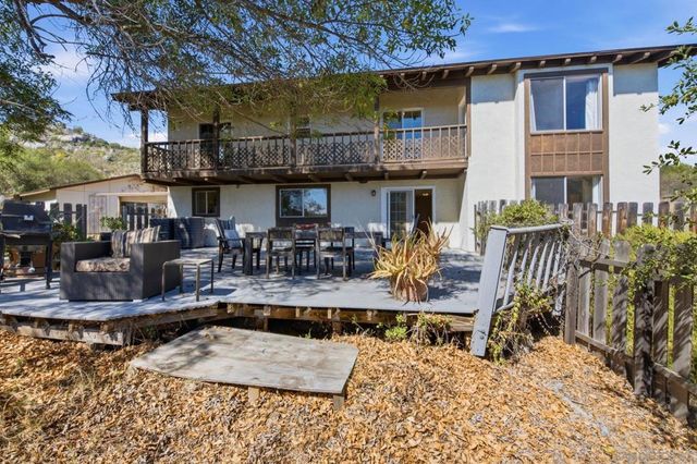 11248 Calle Oro Verde, Valley Center, CA 92082