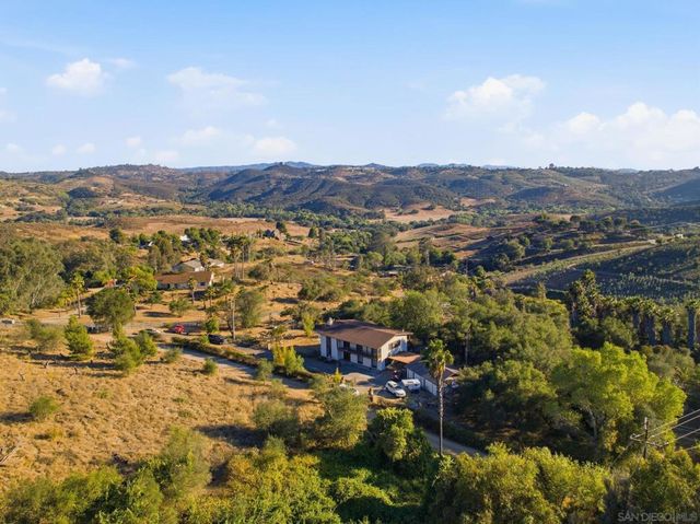 11248 Calle Oro Verde, Valley Center, CA 92082
