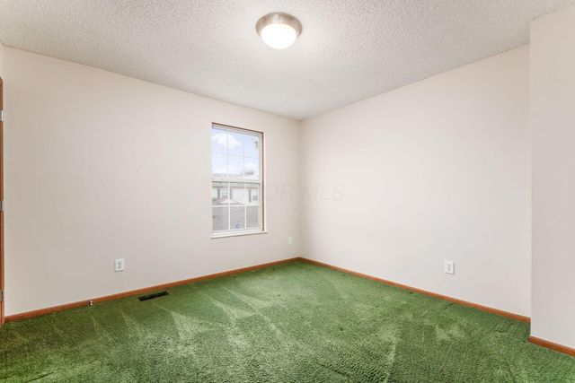 175 Macenroe Drive, 32F, Blacklick, OH 43004