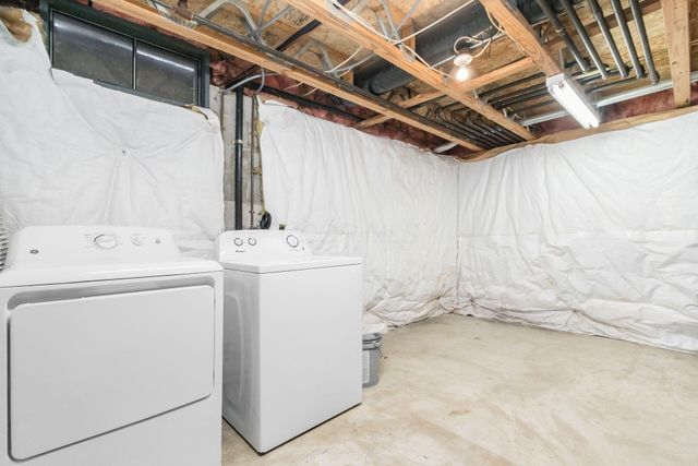 175 Macenroe Drive, 32F, Blacklick, OH 43004