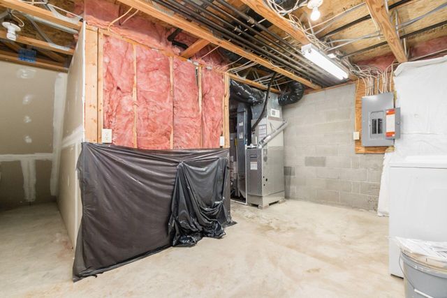 175 Macenroe Drive, 32F, Blacklick, OH 43004