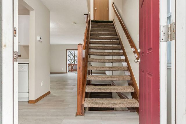 175 Macenroe Drive, 32F, Blacklick, OH 43004