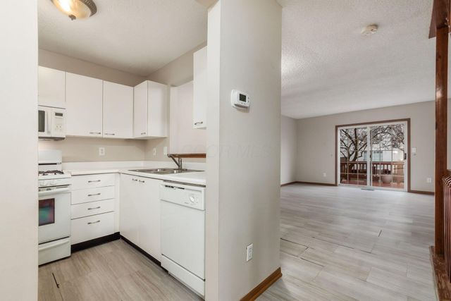 175 Macenroe Drive, 32F, Blacklick, OH 43004