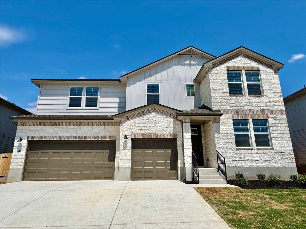 1740 South Main ST, Kyle, TX 78640