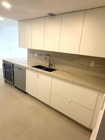 10205 Collins Ave 907, Bal Harbour, FL 33154