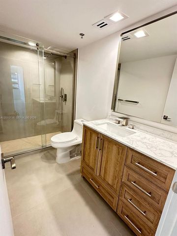 10205 Collins Ave 907, Bal Harbour, FL 33154