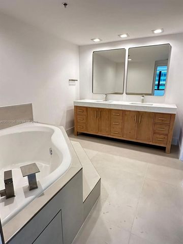 10205 Collins Ave 907, Bal Harbour, FL 33154