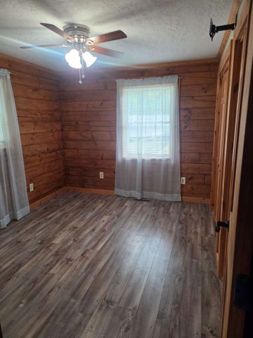 307 Chicopee St, Granby, MA 01033