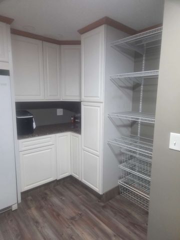 307 Chicopee St, Granby, MA 01033