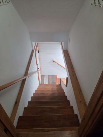 307 Chicopee St, Granby, MA 01033
