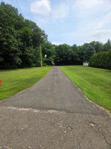 307 Chicopee St, Granby, MA 01033