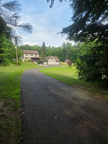 307 Chicopee St, Granby, MA 01033