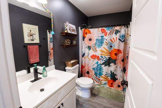 1899 Farmhouse Way, Florence, KY 41042