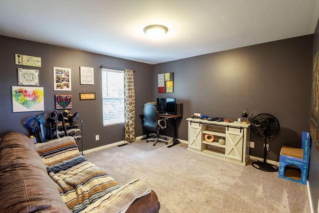 1899 Farmhouse Way, Florence, KY 41042
