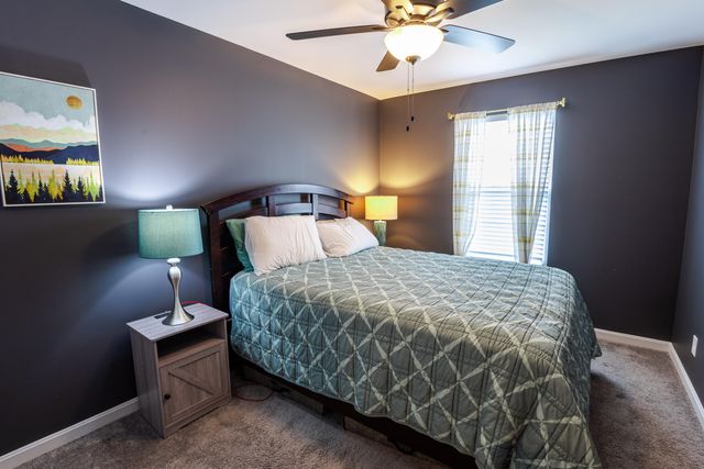 1899 Farmhouse Way, Florence, KY 41042