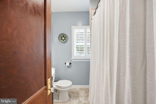 1811 EDNOR RD, Silver Spring, MD 20905