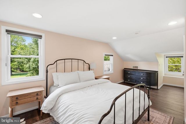 1811 EDNOR RD, Silver Spring, MD 20905