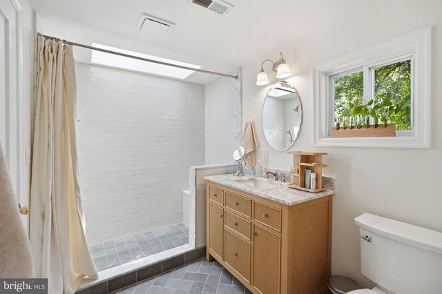 1811 EDNOR RD, Silver Spring, MD 20905