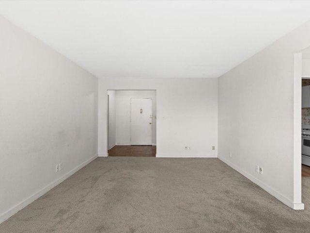 215 Piedmont Avenue NE 702, Atlanta, GA 30308
