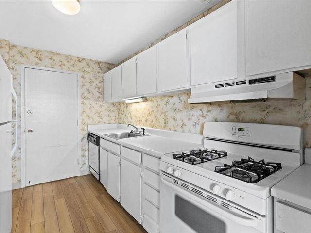 215 Piedmont Avenue NE 702, Atlanta, GA 30308