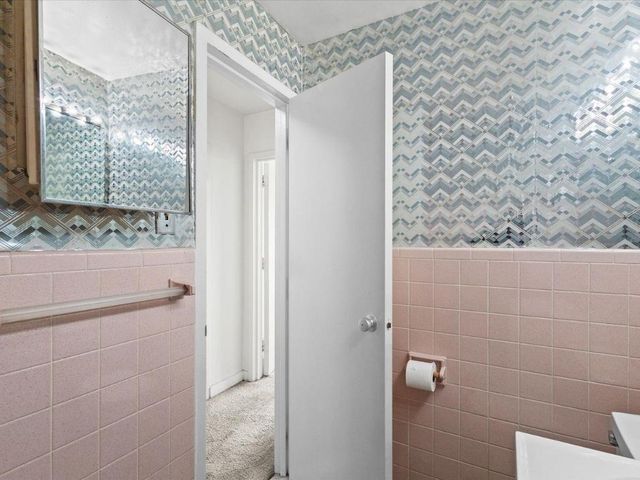 215 Piedmont Avenue NE 702, Atlanta, GA 30308
