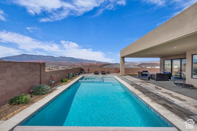 662 S 1800 W, Hurricane, UT 84737