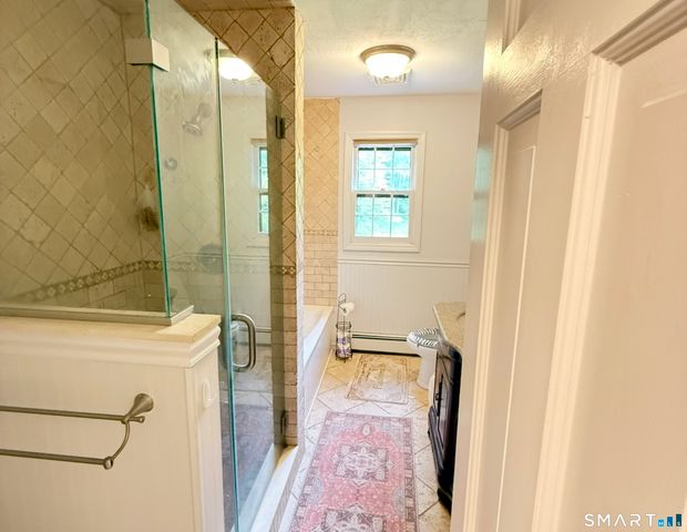 1049 Kettletown Road, Southbury, CT 06488