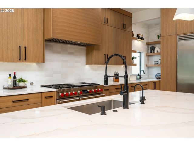 480 W U St, Washougal, WA 98671