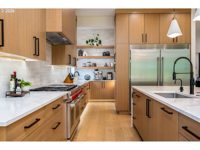 480 W U St, Washougal, WA 98671