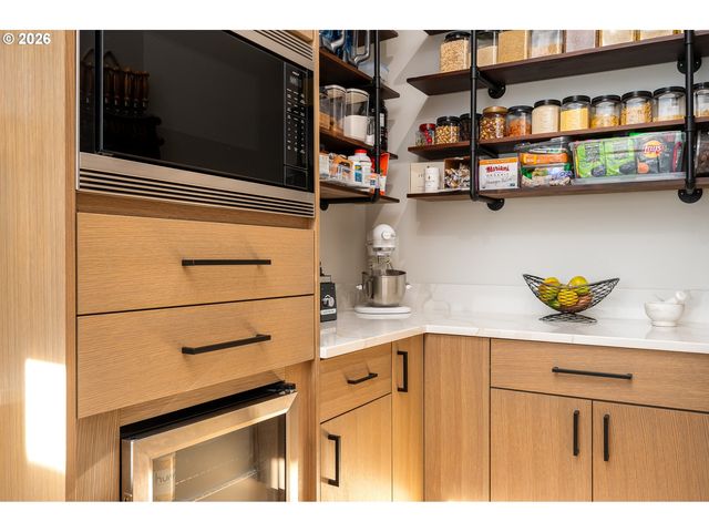 480 W U St, Washougal, WA 98671