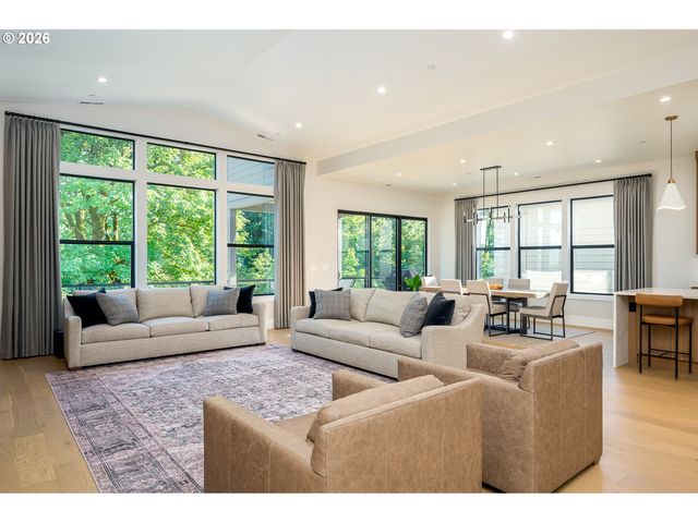 480 W U St, Washougal, WA 98671