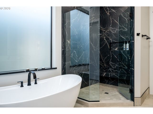 480 W U St, Washougal, WA 98671