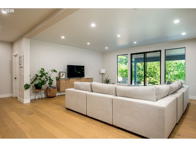 480 W U St, Washougal, WA 98671