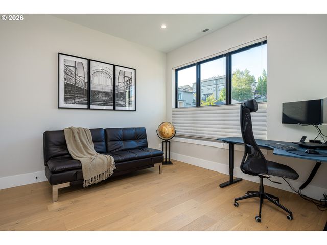 480 W U St, Washougal, WA 98671