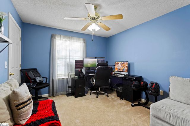 1004 Pelham Square Way, Greer, SC 29650
