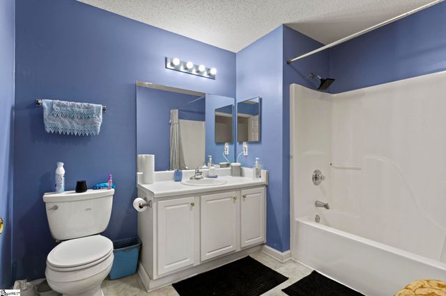 1004 Pelham Square Way, Greer, SC 29650